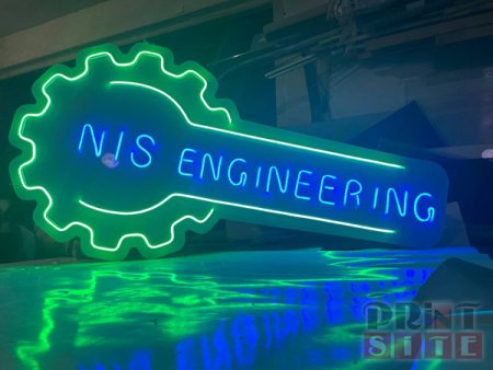 Неоновая вывеска для «Назарбае Интеллектуалная Школы»